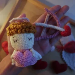 ตุ๊กตาคิวปิดโครเชต์